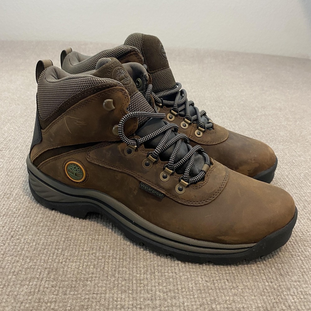 Timberland Boots Mens Size 11 Brown Leather Waterproof Hiking Ankle Trail A8446
